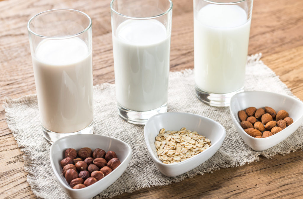 Different types of non-dairy milk